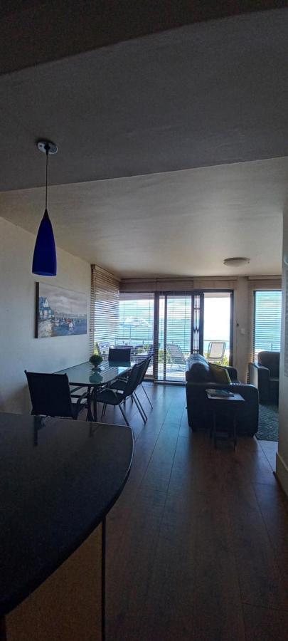 Royal Albatros Apartment Гансбаи Екстериор снимка